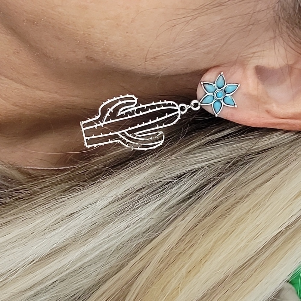 CACTUS FLOWER DROP EARRINGS